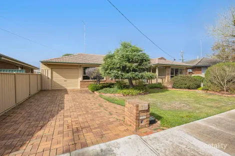 34 Park St, Wendouree, VIC 3355