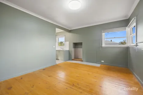 Property photo of 10 Victoria Street Sebastopol VIC 3356