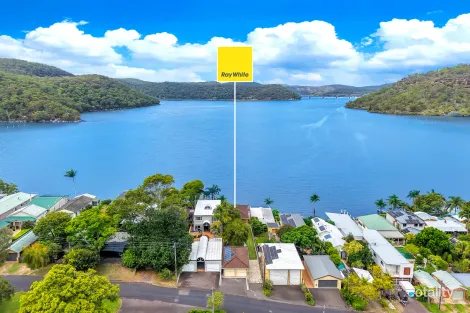 Property photo of 47 Point Road Mooney Mooney NSW 2083