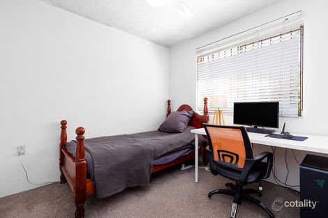 Property photo of 1/25 Raven Street St Lucia QLD 4067