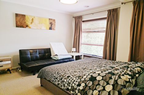 Property photo of 35 Barnstormer Boulevard Point Cook VIC 3030