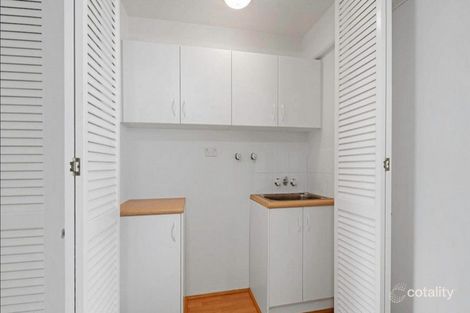 Property photo of 8/15-21 Hooker Boulevard Broadbeach Waters QLD 4218