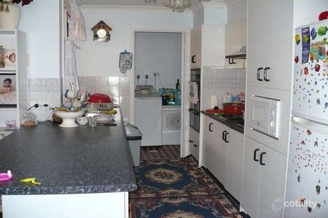 Property photo of 12 Merryweather Close Minto NSW 2566