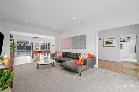 Property photo of 63 Cambridge Crescent Taylors Lakes VIC 3038