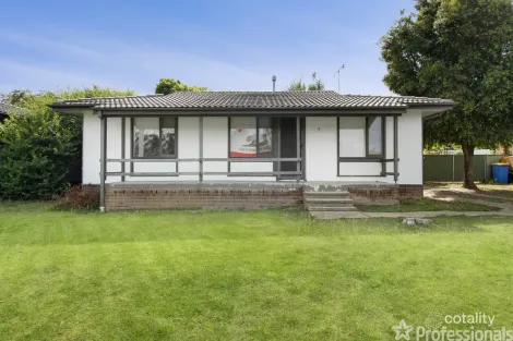 152 Raye St, Tolland, NSW 2650