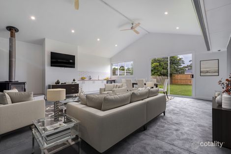 Property photo of 7 St Andrews Court Sunbury VIC 3429