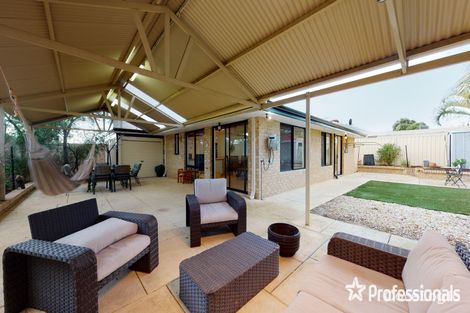 Property photo of 18 Songlark Place Huntingdale WA 6110