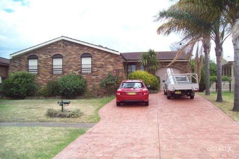 4 Hawthorn St, St Johns Park, NSW 2176