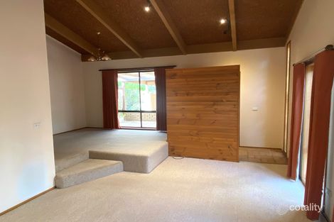 Property photo of 93 Hammill Street Kangaroo Flat VIC 3555