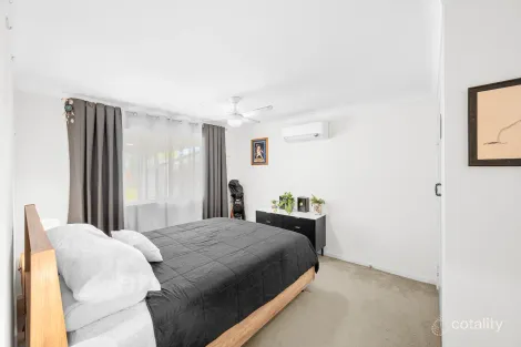 Property photo of 84 Malpas Street Boyne Island QLD 4680