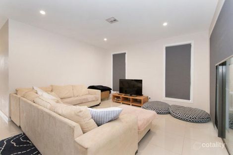 Property photo of 32 Lanaba Street Crace ACT 2911