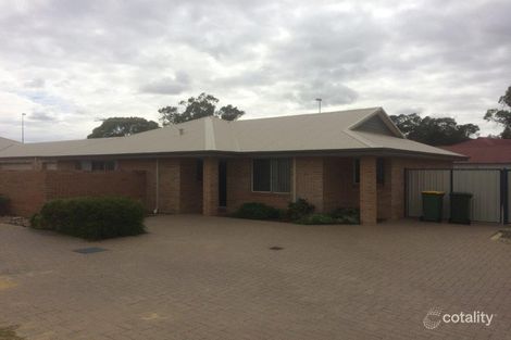 4 Portrush Pde, Meadow Springs, WA 6210