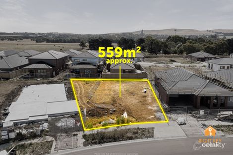 5 Lunar St, Beveridge, VIC 3753