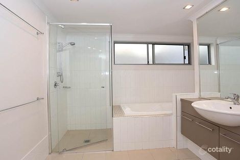 Property photo of 4/6 Dolphin Drive Bongaree QLD 4507
