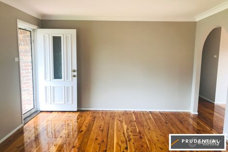 Property photo of 4 Bramble Place Macquarie Fields NSW 2564