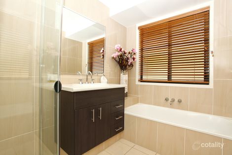 Property photo of 32 Oakbank Terrace Murwillumbah NSW 2484