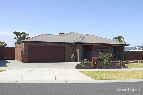 Property photo of 19 Hilda Way Cranbourne VIC 3977