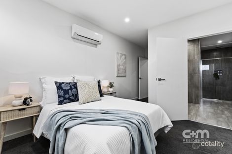 Property photo of 39 Devereaux Street Oak Park VIC 3046