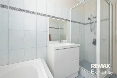 Property photo of 17 Donabate Road Ridgewood WA 6030