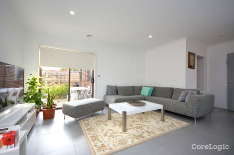 Property photo of 4A Parton Place Craigieburn VIC 3064