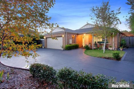 4 Whitsunday Ct, Mount Martha, VIC 3934