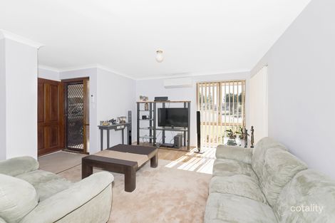 Property photo of 6 Bondi Crescent Warnbro WA 6169