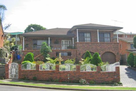 Property photo of 8 Bilpin Place Bossley Park NSW 2176
