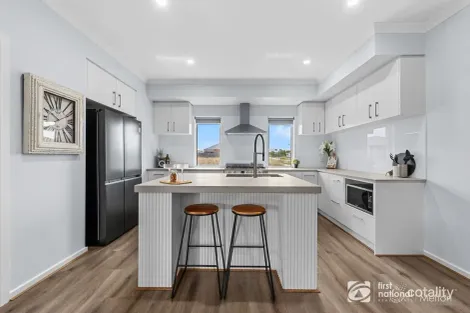 Property photo of 1 Seville Avenue Eynesbury VIC 3338