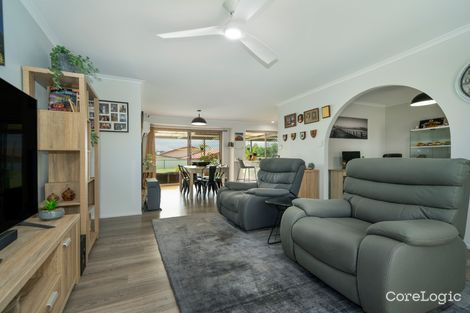 Property photo of 18 Black Court Wilsonton QLD 4350