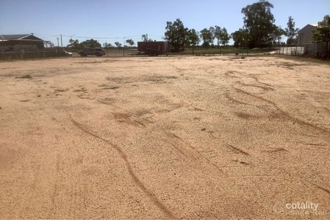 109-111 Wren St, Longreach, QLD 4730