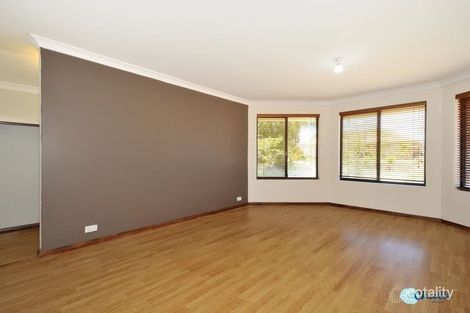 Property photo of 44 Mulloway Place Warnbro WA 6169