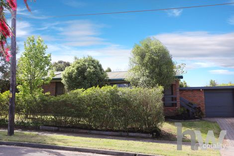 Property photo of 2 Tettenhall Ridge Belmont VIC 3216