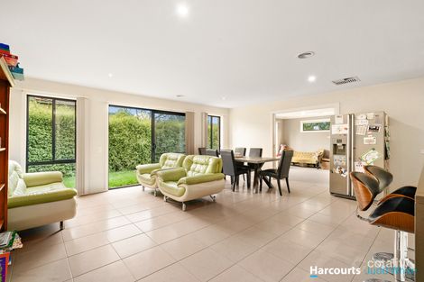 Property photo of 19 Lemana Crescent Mount Waverley VIC 3149