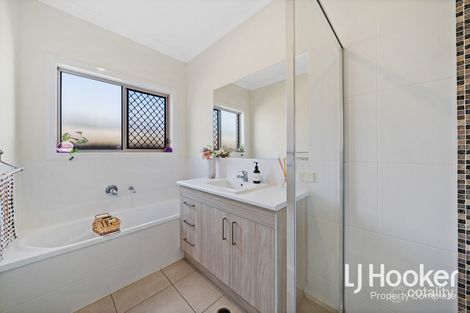 Property photo of 53 Combs Street Yarrabilba QLD 4207