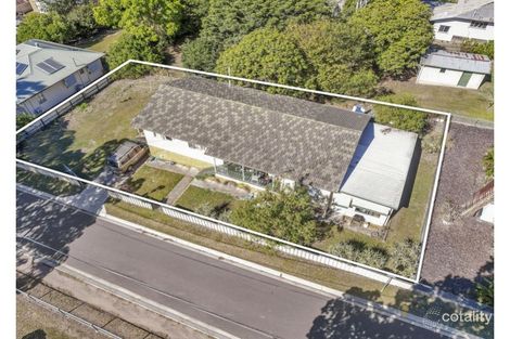 1b Rowena St, Churchill, QLD 4305