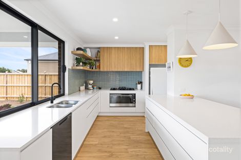 Property photo of 17 Brocchi Road New Gisborne VIC 3438