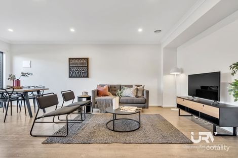 Property photo of 10 Navy Crescent Craigieburn VIC 3064