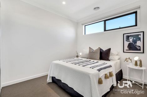 Property photo of 10 Navy Crescent Craigieburn VIC 3064