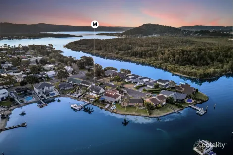 6 Skiff Pl, St Huberts Island, NSW 2257