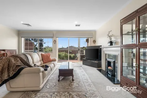 Property photo of 10/60 Avendon Boulevard Glen Waverley VIC 3150