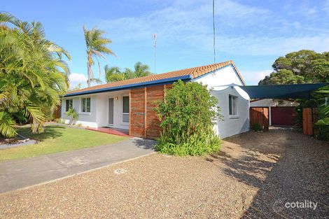 115 Pulgul St, Urangan, QLD 4655