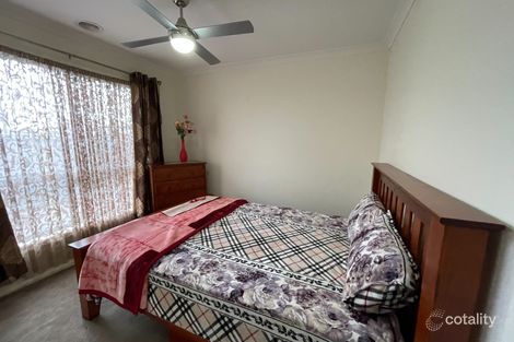 Property photo of 4 Bunda Place Brookfield VIC 3338