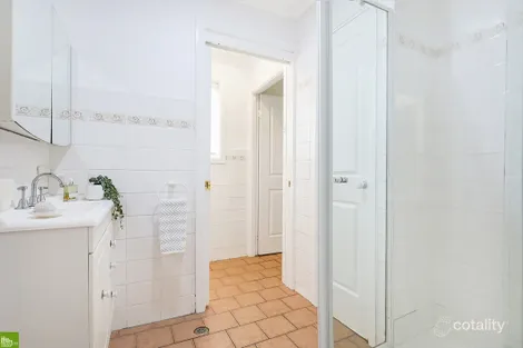 Property photo of 45 The Esplanade Oak Flats NSW 2529