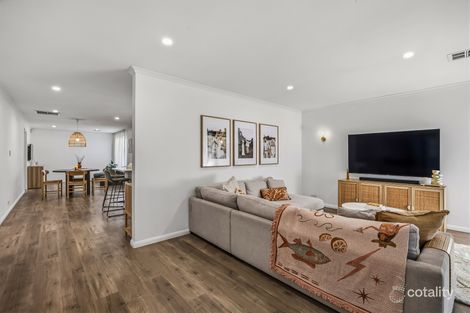 Property photo of 2 Rivett Place Pooraka SA 5095