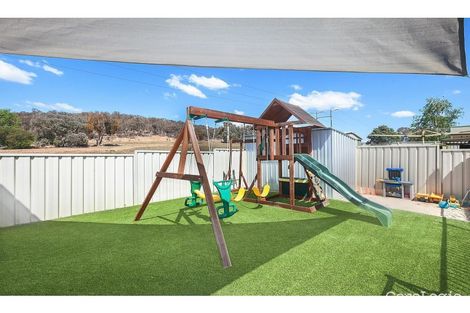 Property photo of 77 Thomas Royal Gardens Queanbeyan East NSW 2620