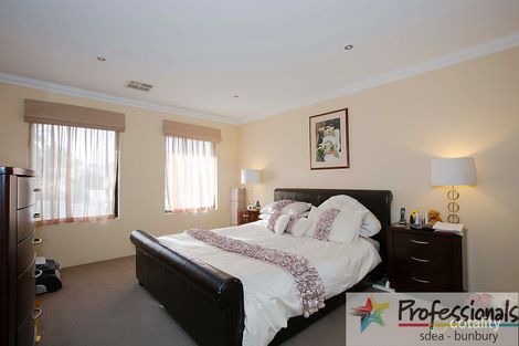 Property photo of 20 Berkeley View Millbridge WA 6232