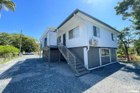 2/12 Verna St, Bowen, QLD 4805