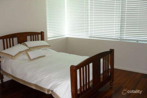 Property photo of 2/5 Brakes Crescent Miami QLD 4220