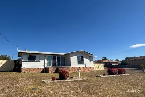 136 Locke St, Warwick, QLD 4370