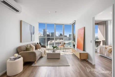2504/231-245 Harbour Esp, Docklands, VIC 3008